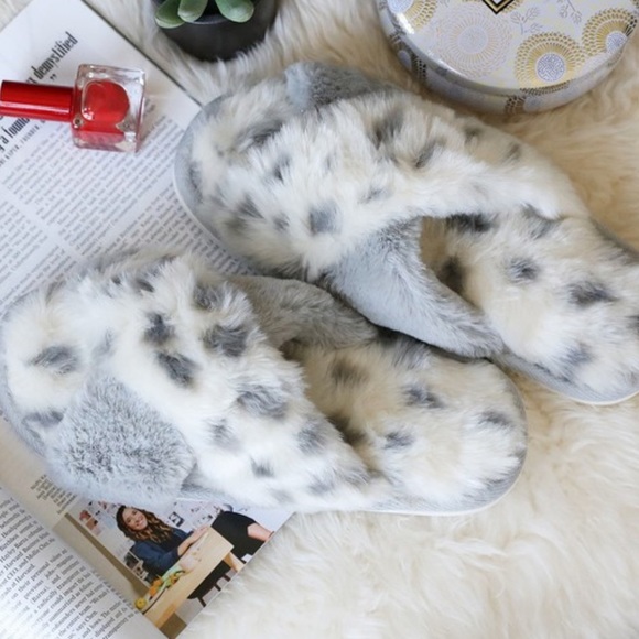 Fur Leopard Slippers Gray & White - Picture 7 of 12